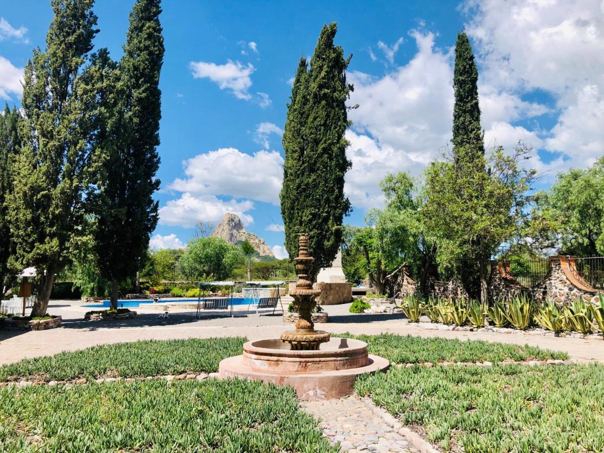 Club Vergel Resort Бернал Екстериор снимка