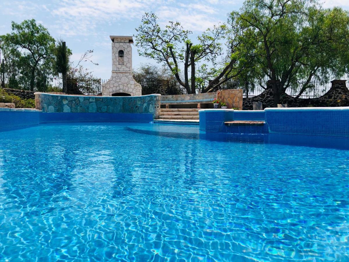 Club Vergel Resort Бернал Екстериор снимка
